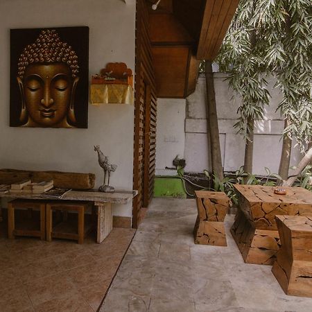 Bale Seminyak Bed & Breakfast Ngoại thất bức ảnh