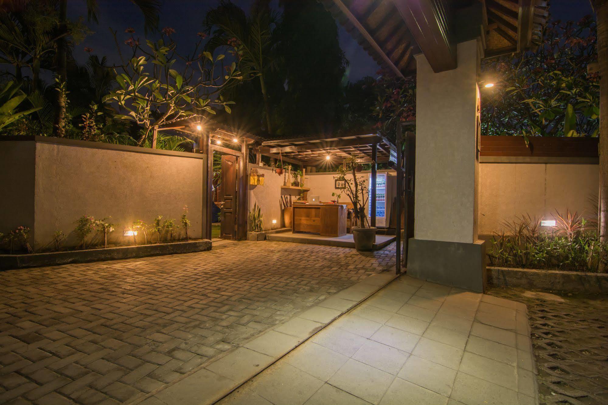 Bale Seminyak Bed & Breakfast Ngoại thất bức ảnh